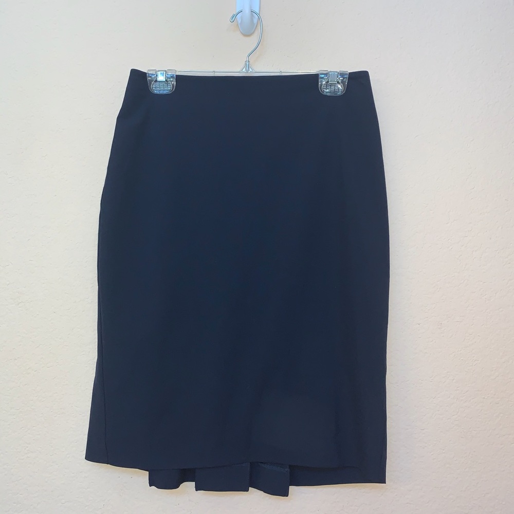 Elegant Black Pencil Skirt